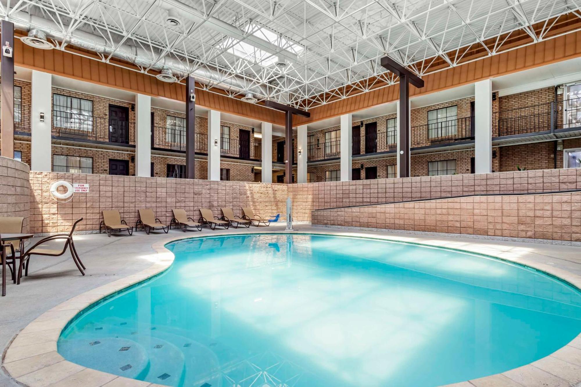 Best Western Of Alexandria Inn & Suites & Conference Center Exterior foto