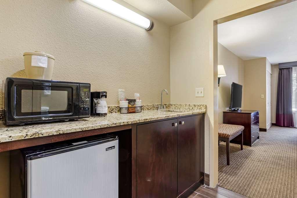 Best Western Of Alexandria Inn & Suites & Conference Center Habitación foto
